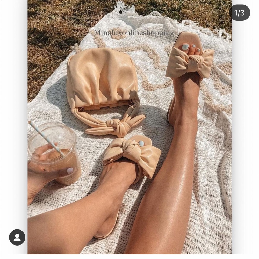 Mango flat sandals bloggers fav